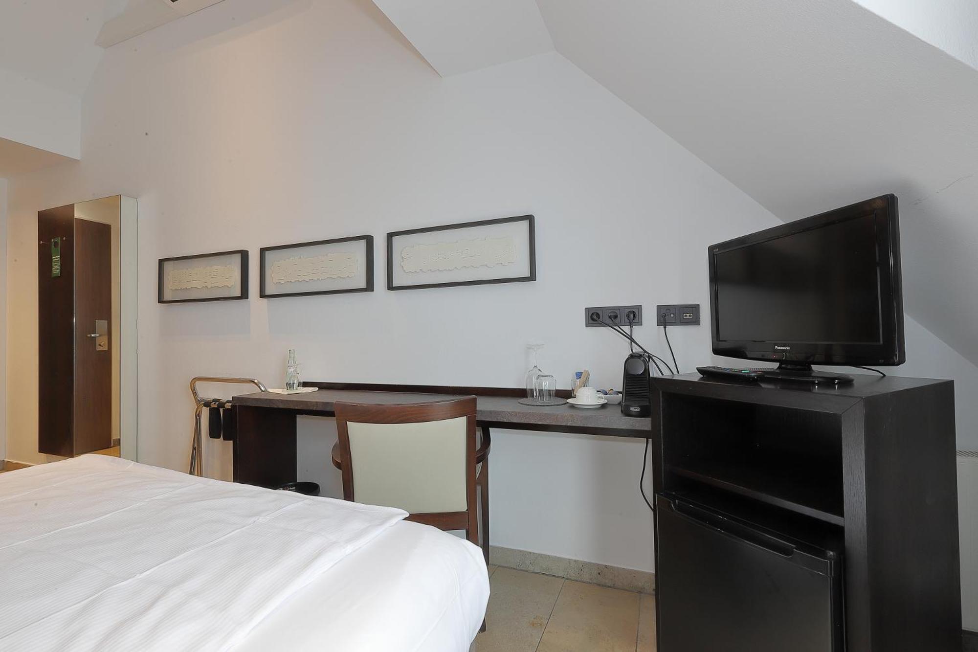 Devin Art Hotel Düsseldorf Eksteriør bilde
